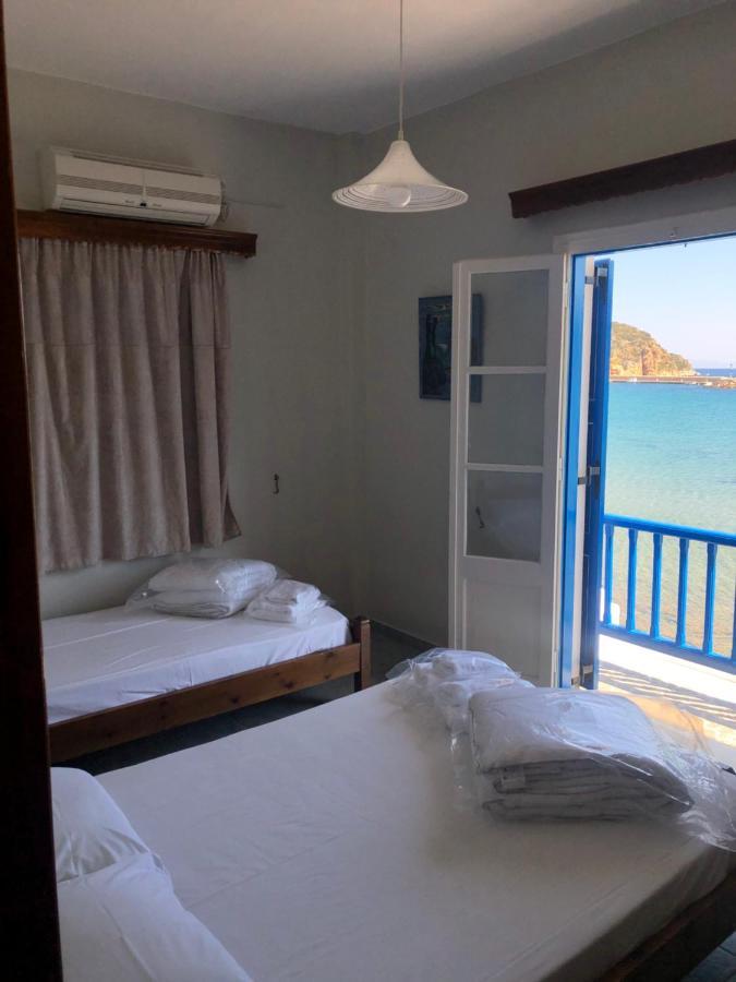 Petradi Sifnos Lejlighedshotel Platis Gialos  Eksteriør billede